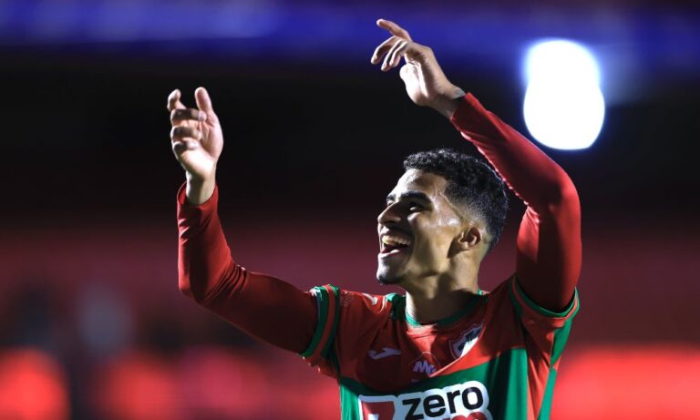 Calleri volta a marcar, mas não impede derrota do São Paulo por 3 a 2 para Portuguesa calleri-volta-a-marcar,-mas-nao-impede-derrota-do-sao-paulo-por-3-a-2-para-portuguesa