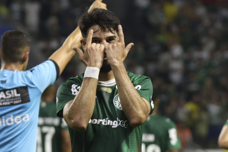 palmeiras-vence-o-mirassol-e-se-mantem-vivo-na-briga-pela-ponta