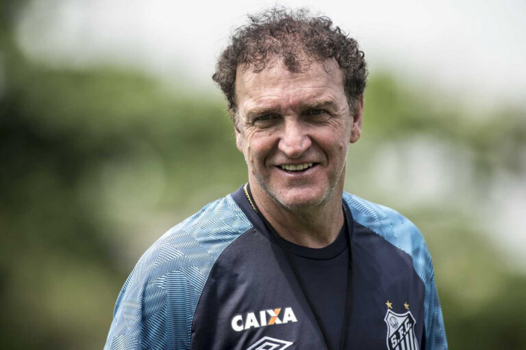 apos-demissao-de-vojvoda,-santos-anuncia-a-contratacao-do-tecnico-cuca