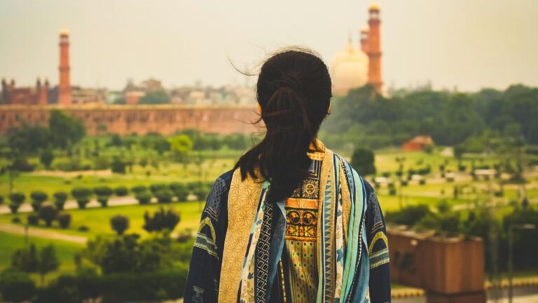 crista-fica-em-estado-grave-apos-ser-violentada-por-dois-muculmanos-no-paquistao