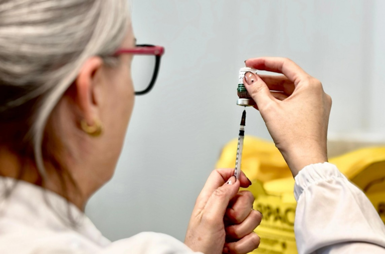 casos-de-gripe-disparam-e-reforcam-alerta-para-a-necessidade-de-se-vacinar