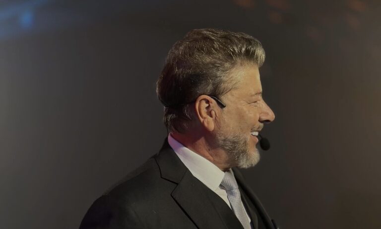 “autoridade-espiritual-exige-alinhamento-com-deus”:-conferencia-no-rs-faz-alerta-a-igreja