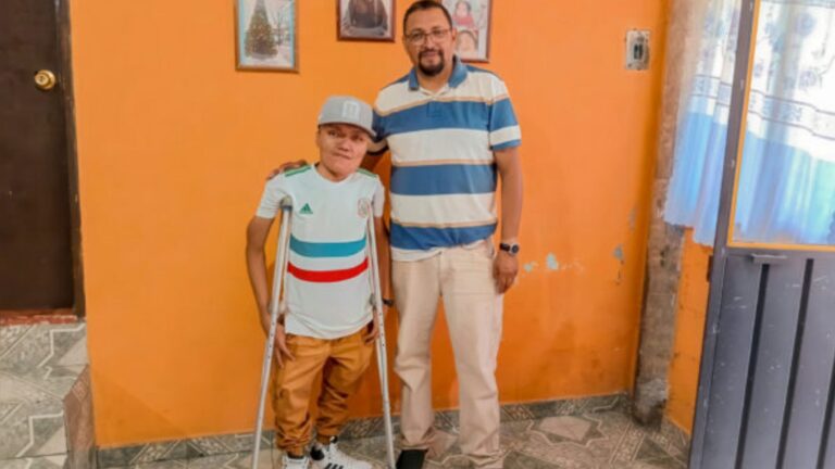 jovem-com-doenca-rara-supera-depressao-e-encontra-esperanca-em-jesus-no-mexico